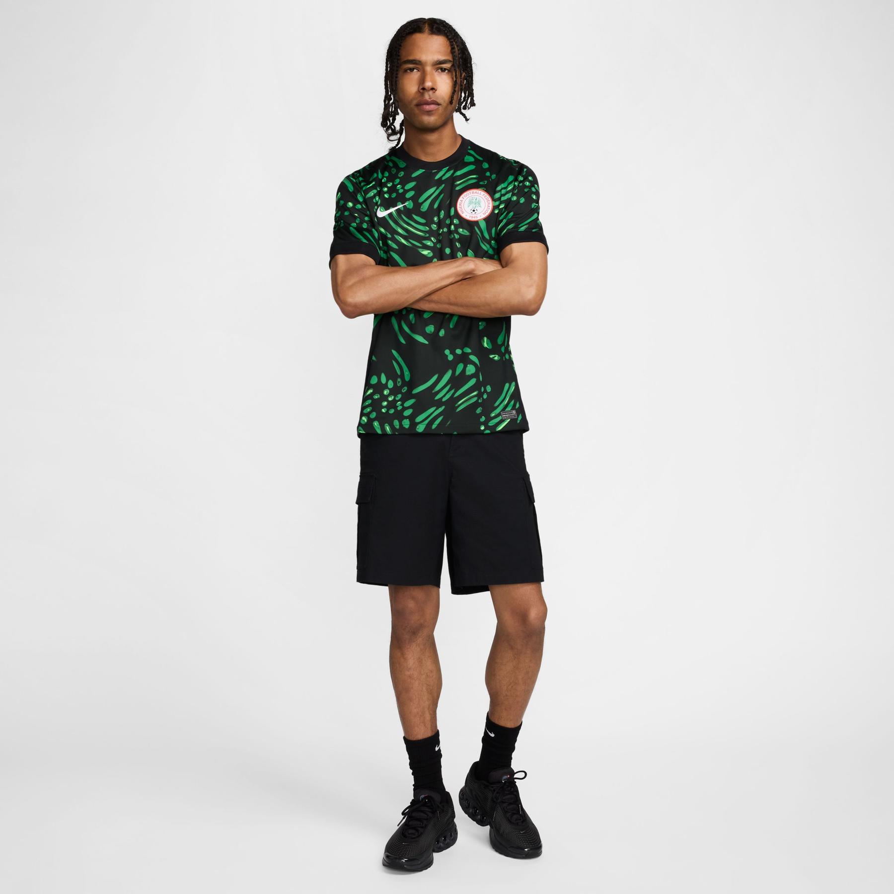 product/n/i/nike_fq8847-010-phsym006-ss25.jpg