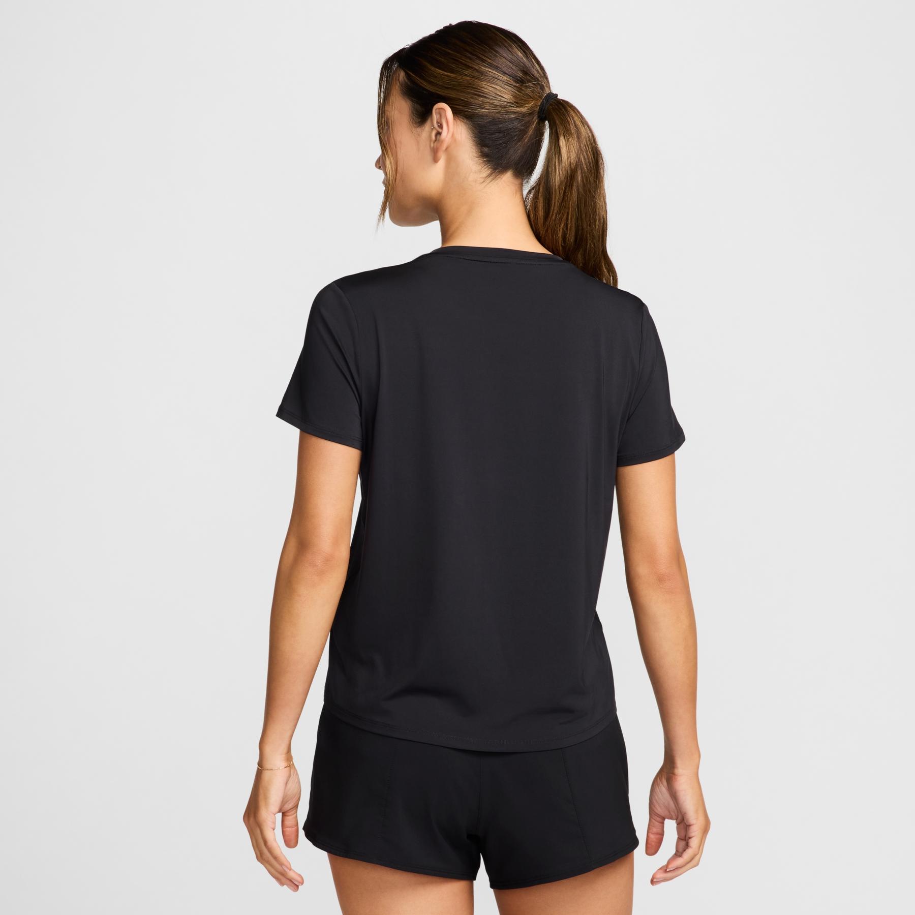 product/n/i/nike_fv6373-010-phsbm001.jpg