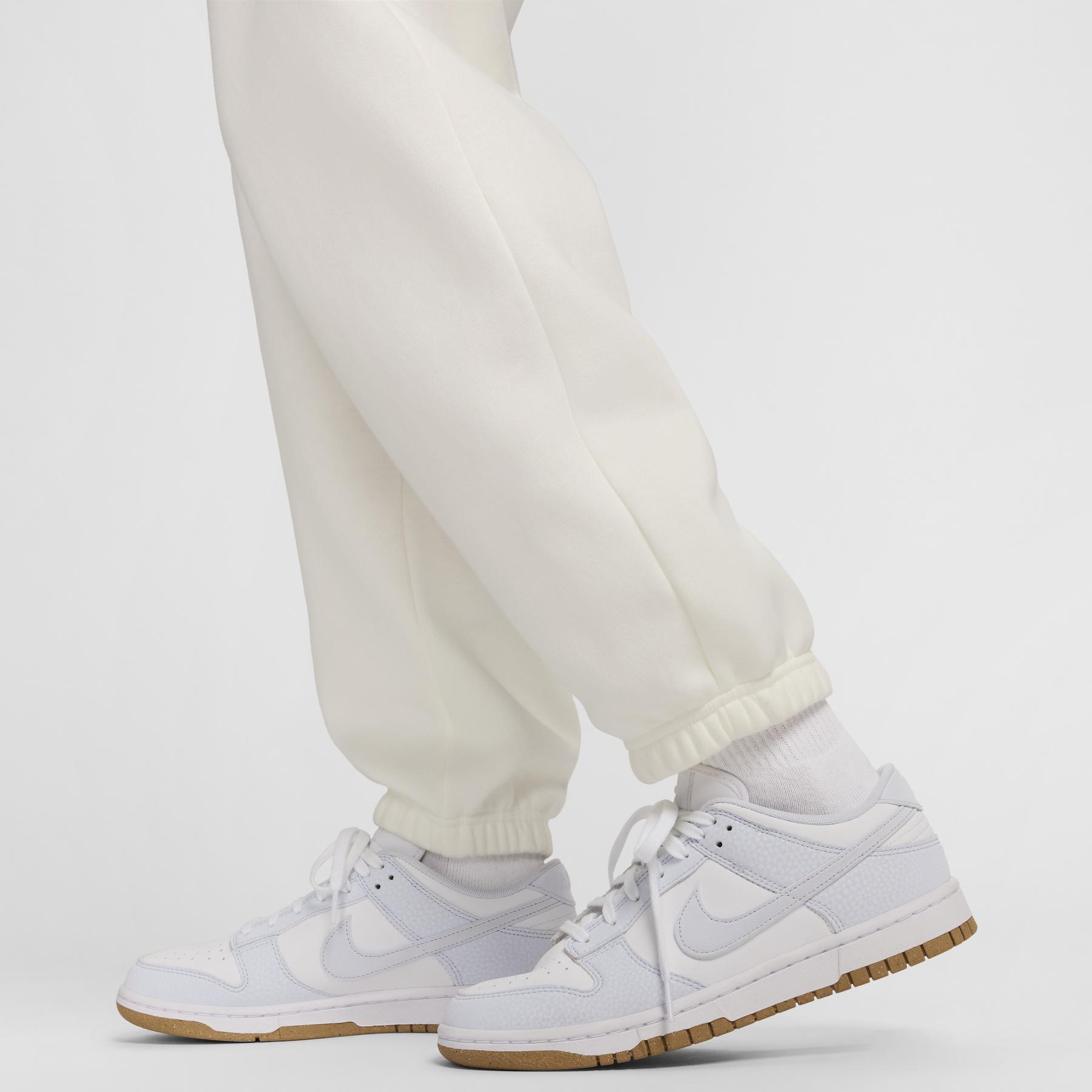 product/n/i/nike_fz5996-133_sail-black_9.jpg