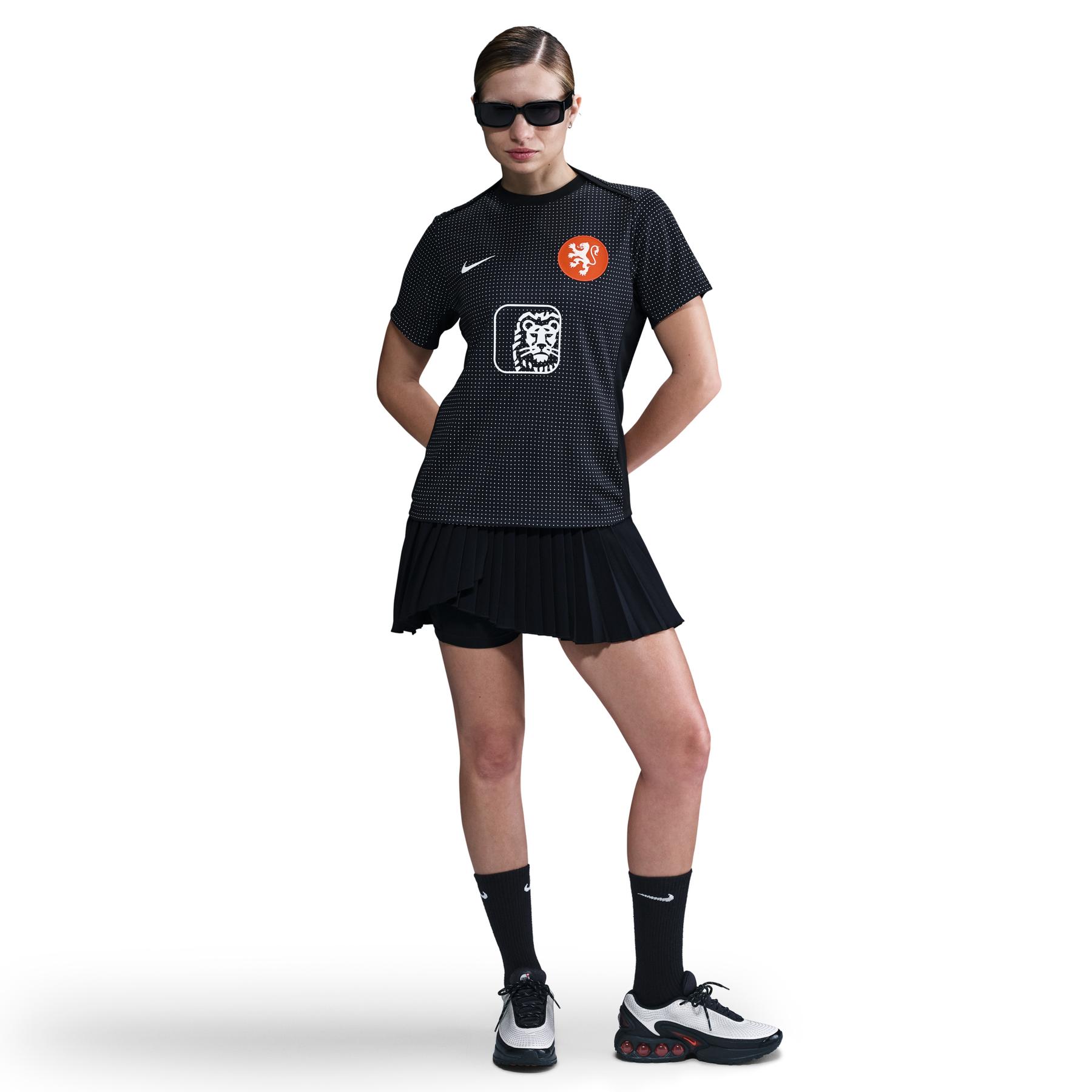 product/n/i/nike_fz9736-011-phsfm001.jpg