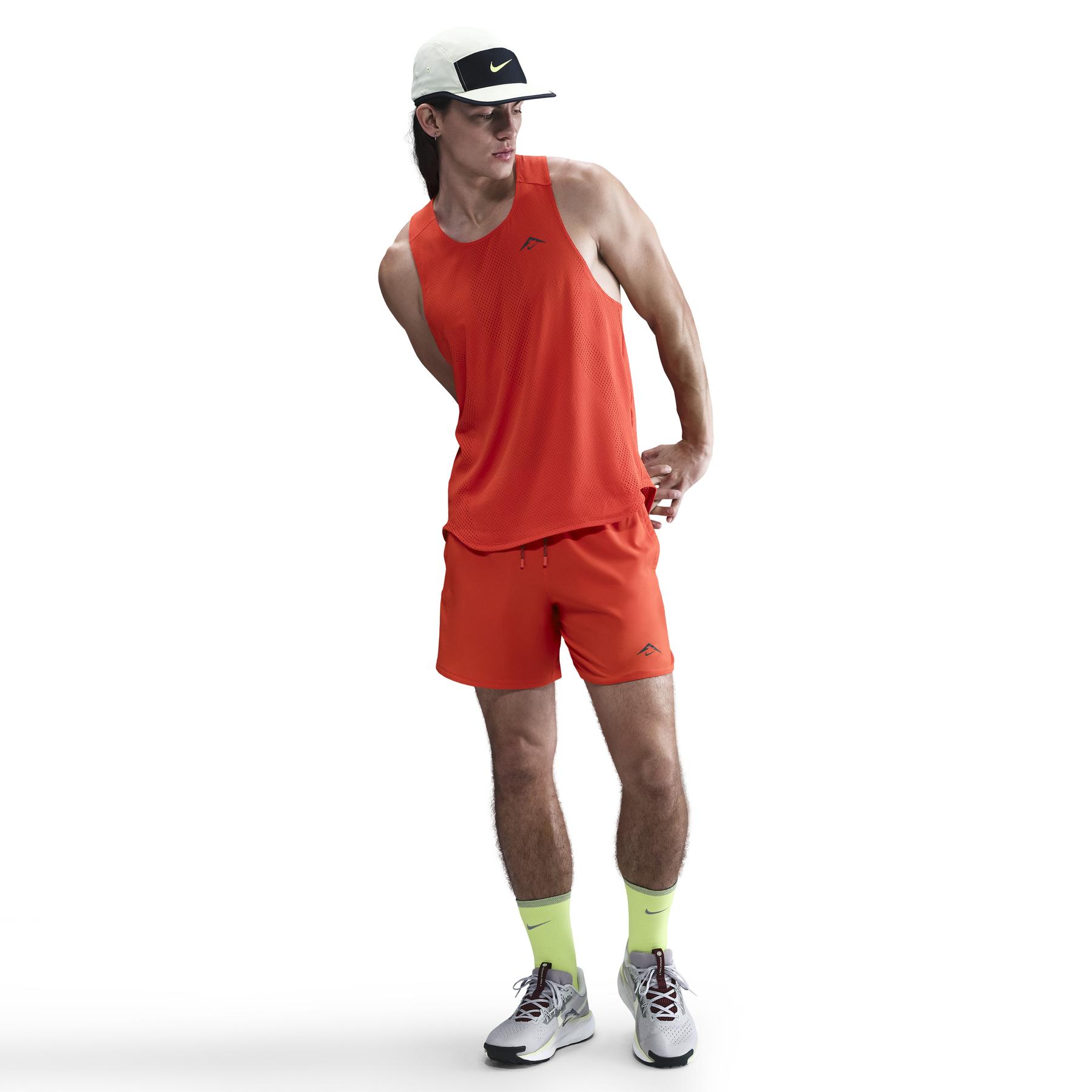 product/n/i/nike_hj3574-633_picante-red-red-sepia-red-sepia-black_4.jpg