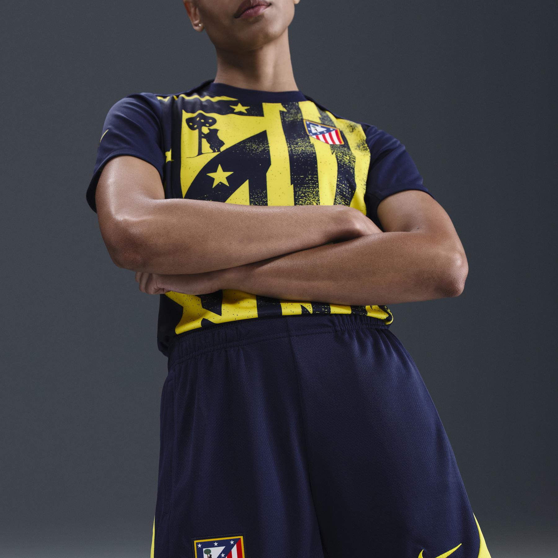 product/n/i/nike_hj7063-424_binary-blue-vibrant-yellow_6.jpg