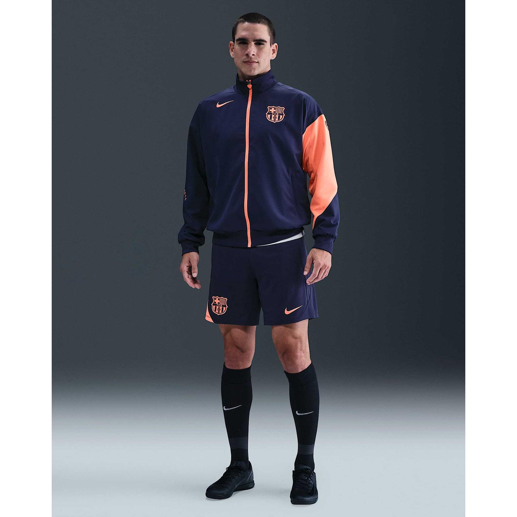 product/n/i/nike_hm3334-410_2.jpg