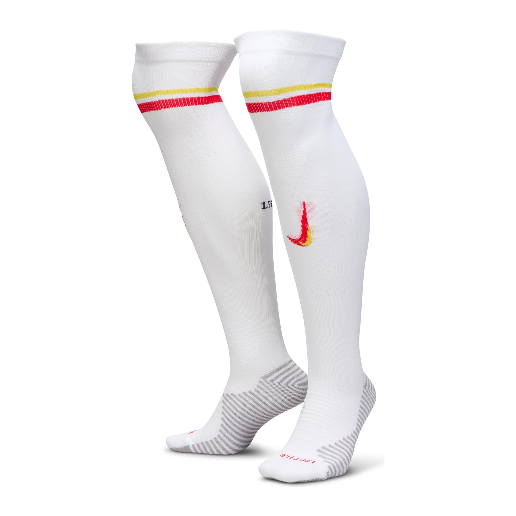 product/n/i/nike_hm3915-100-phcfh001.jpg