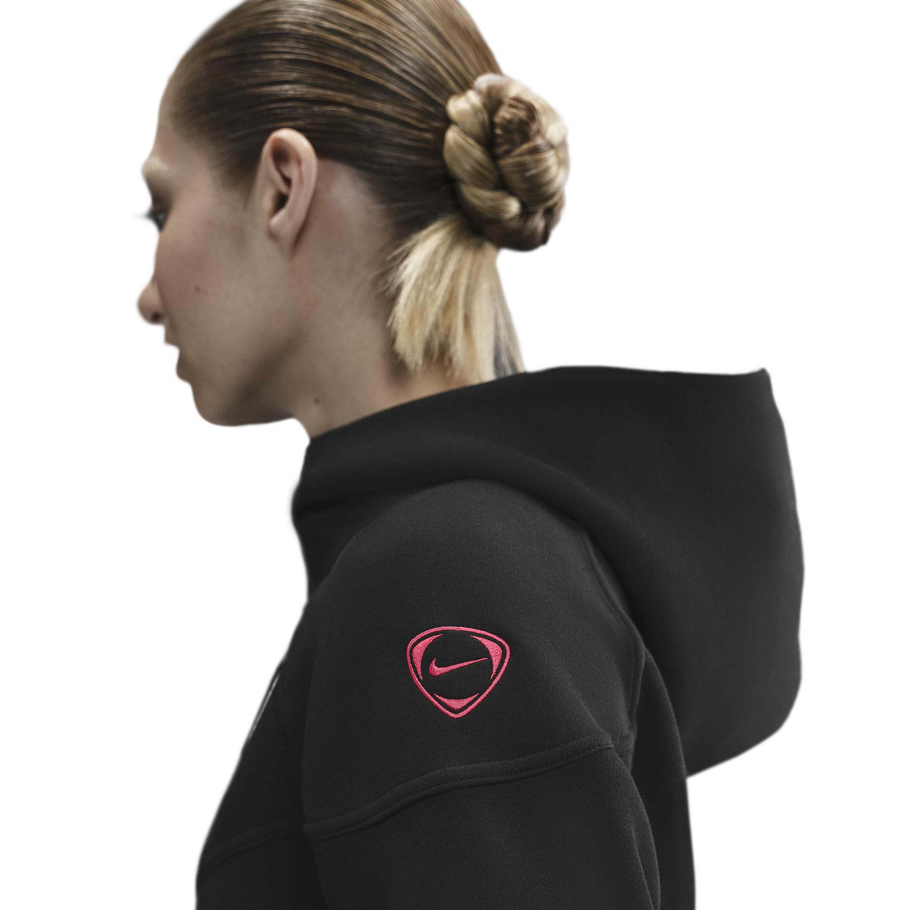 product/n/i/nike_hq3886-010_black-global-red_4.jpg