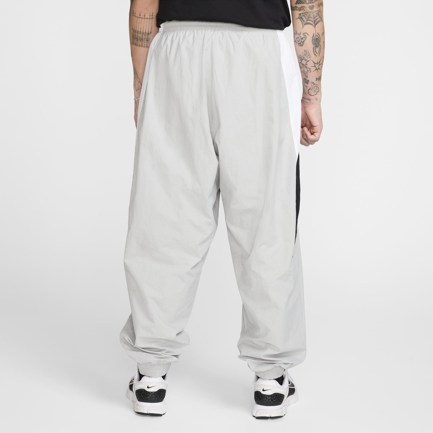 product/n/i/nike_hq6114-077_lt-smoke-grey-white-black-white_3.jpg