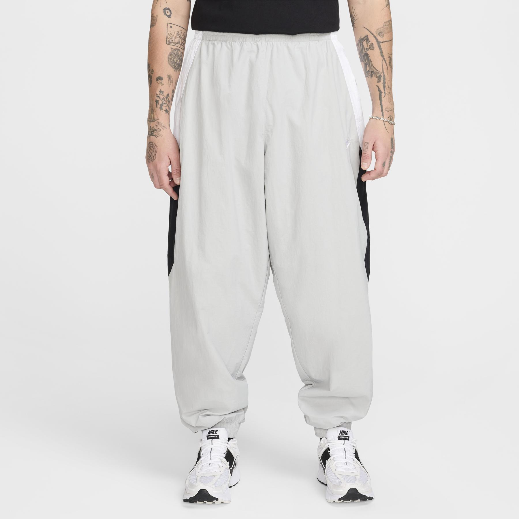 product/n/i/nike_hq6114-077_lt-smoke-grey-white-black-white_5.jpg