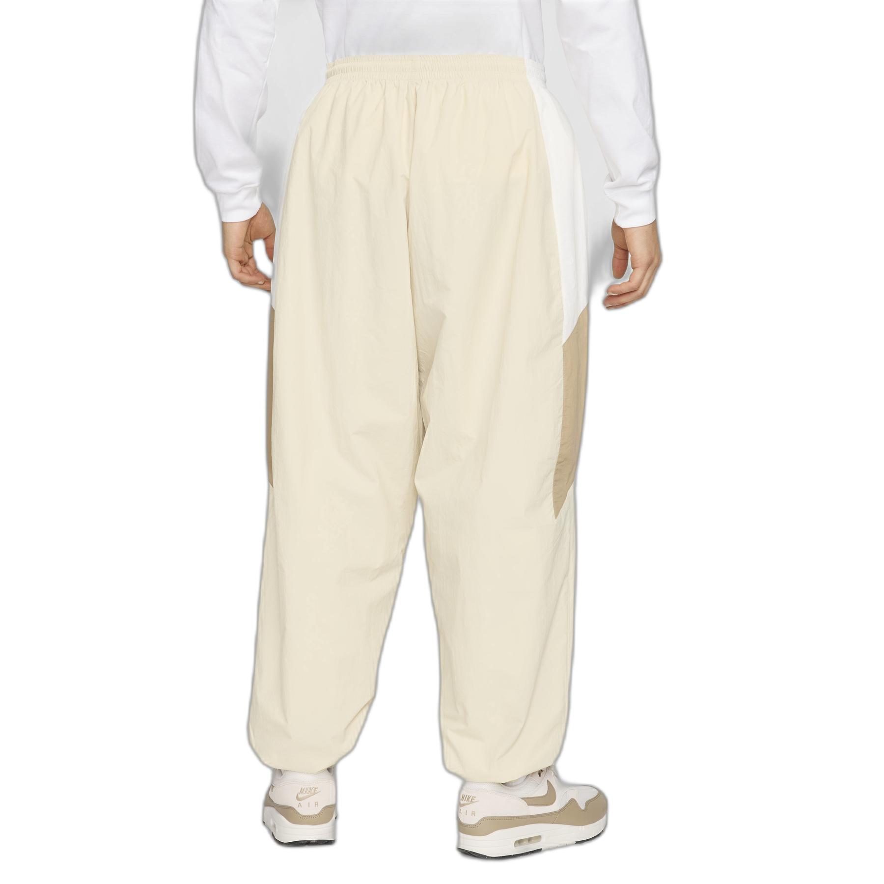 product/n/i/nike_hq6114-234_lt-khaki-sail-parachute-beige-white_2.jpg