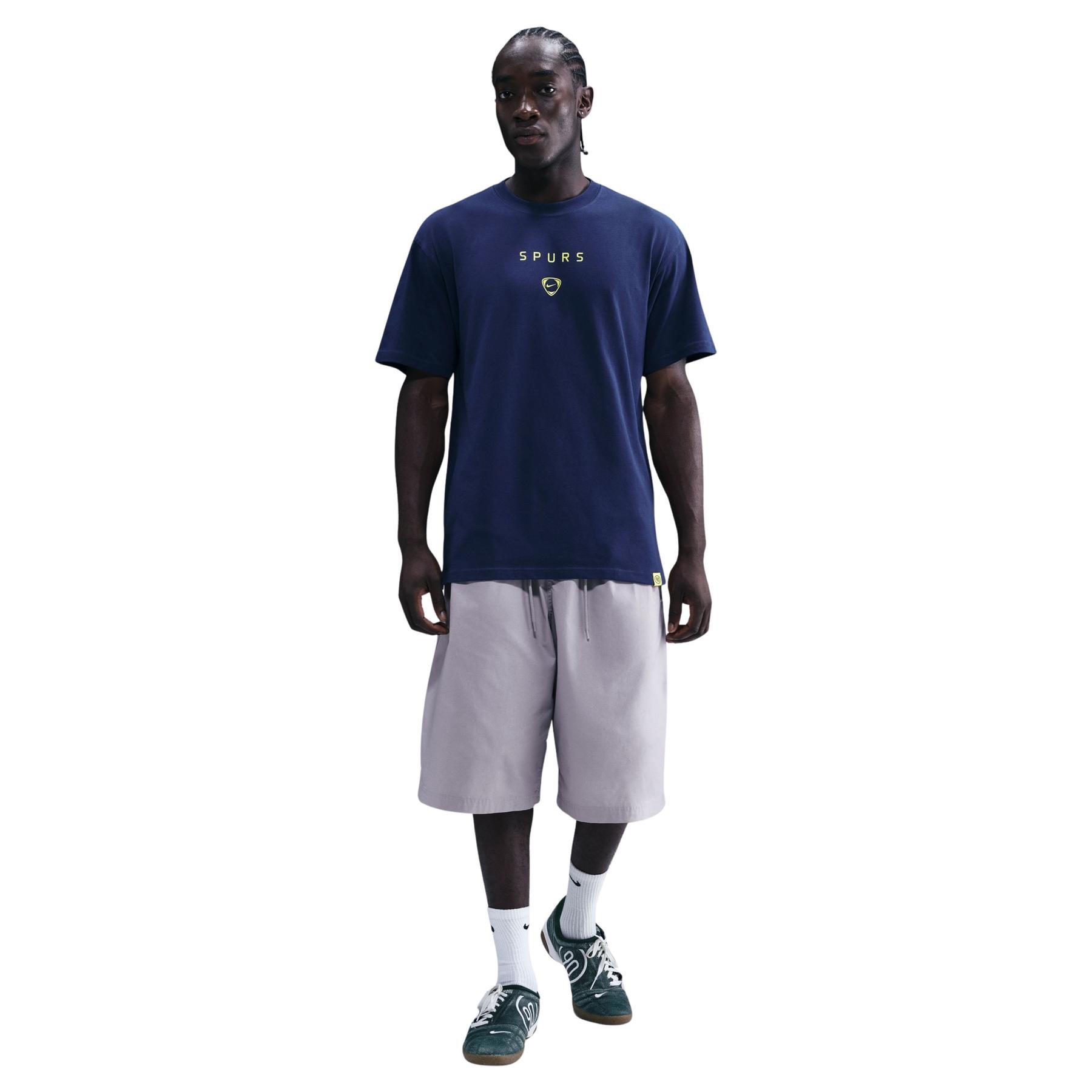 product/n/i/nike_hv4923-492-phsfm001-ss25.jpg
