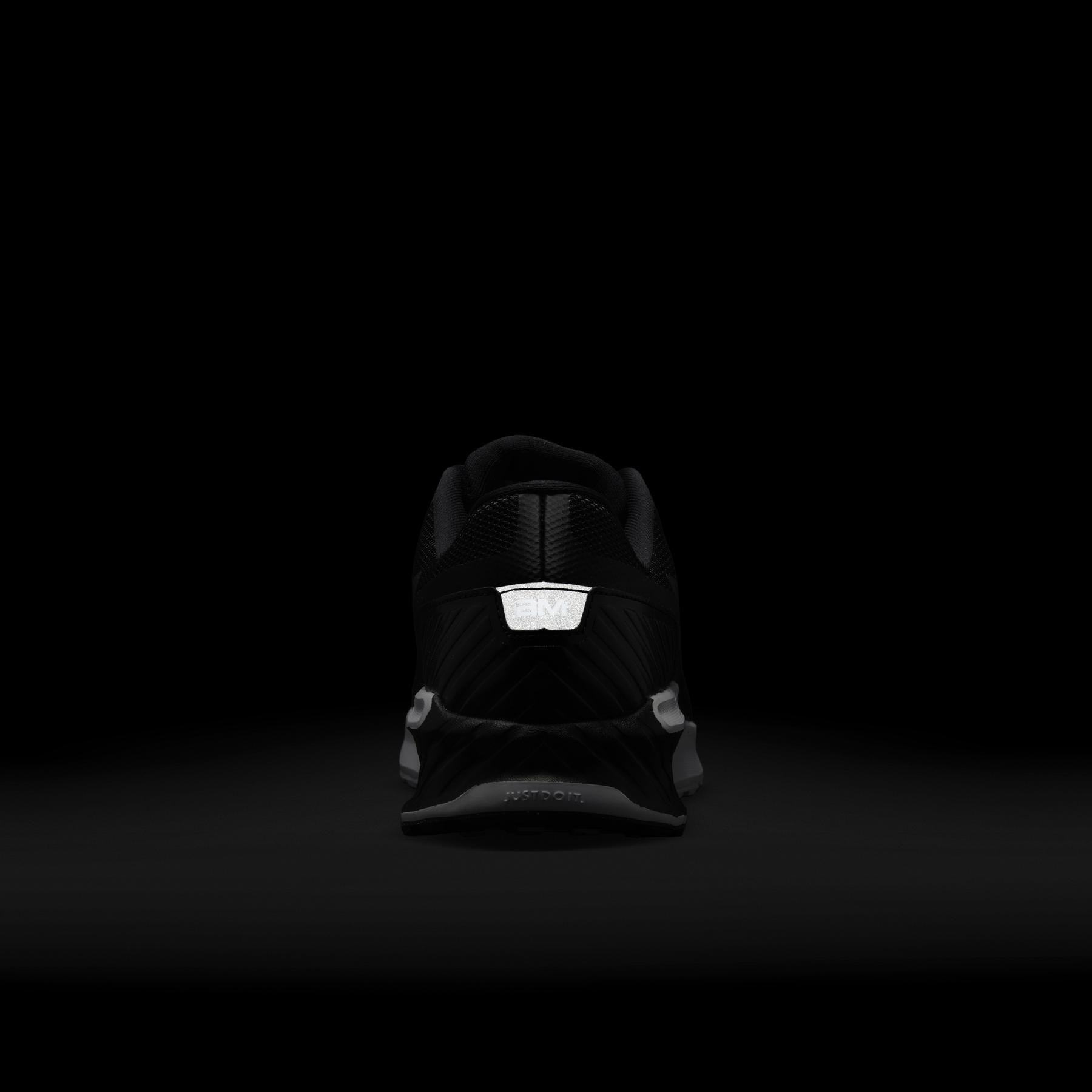 product/n/i/nike_if2624-005_black-white_2.jpg