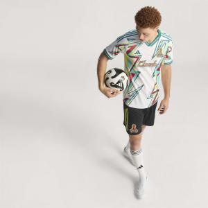 product/a/d/adidas_ji7327_8_apparel_photography_descmrktng_view_1.jpg