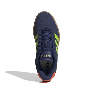 product/a/d/adidas_jq5635_3_footwear_photography_top_portrait_view_white-nw091625.jpg