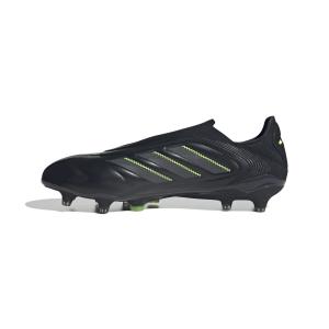 product/a/d/adidas_js0652_4_footwear_photography_side_medial_center_view_white-nw091725.jpg