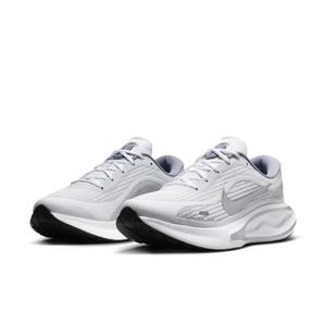 fn0228-104-running-shoes-nike-journey-run-white-metallic-silver-black-ashen-slate