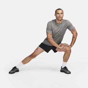 product/n/i/nike_fq3808-068_iron-grey-pure-black_4.jpg