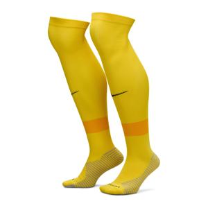 fq8253-719-football-socks-nike-strike-dri-fit-tour-yellow-university-gold-black