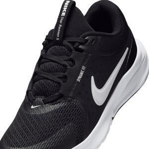 hf7004-002-children-s-running-shoes-nike-starner-5-black-white