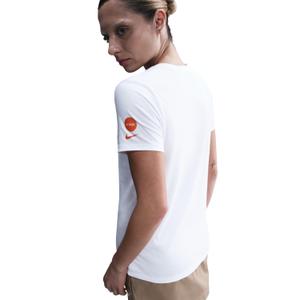 product/n/i/nike_hq8458-100-phsym002.jpg