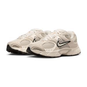 product/n/i/nike_ii6294-100_1.jpg